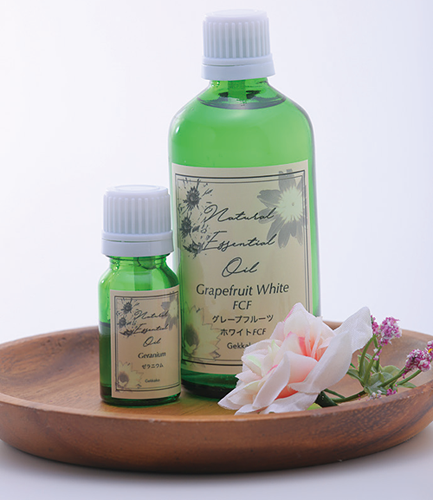 エッセンシャルオイル