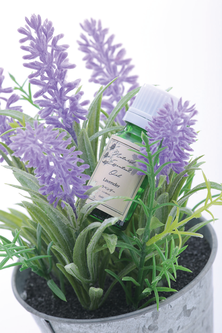 エッセンシャルオイル